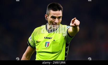 Milan, Italie. 11 janvier 2023. Arbitre Antonio Rapuano gestes pendant le match de football de Coppa Italia entre l'AC Milan et le Torino FC. Credit: Nicolò Campo/Alay Live News Banque D'Images