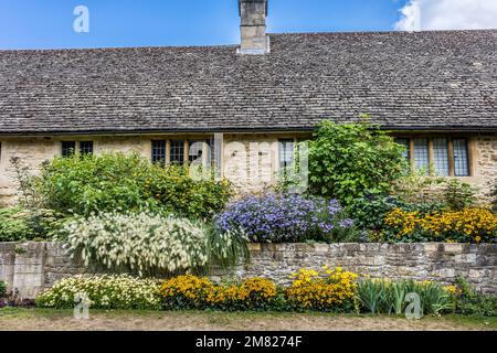 Jardins commémoratifs du Christ Church College, Oxford, Oxfordshire, Angleterre du Sud-est Banque D'Images