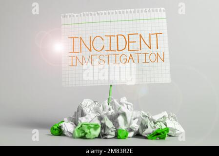 Texte indiquant l'enquête sur l'incident inspiration. Vitrine commerciale responsable de l'intégrité de l'incident Banque D'Images