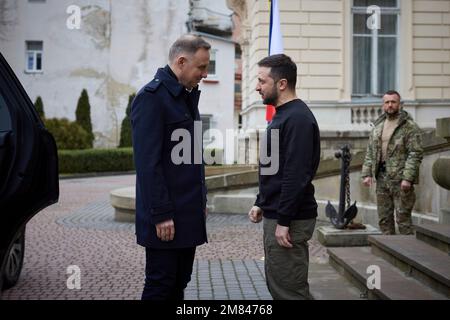 Lviv. 11th janvier 2023. La guerre en Ukraine. Président Volodymyr ZELENSKYY sur 11 janvier 2023 à Lviv. Le Président Volodymyr SELENSKYY rencontre le Président polonais Andrzej Duda et le Président lituanien Gitanas Nauseda, voyage de travail du Président de l'Ukraine dans la région de Lviv et rencontre avec les Présidents de la Pologne et de la Lituanie crédit: Le Bureau présidentiel de l'Ukraine via/dpa/Alay Live News Banque D'Images