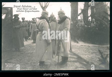 Europa, Deutschland, Ostpreussen ?, 1.Weltkrieg, Ostfront, Originaltext : ' Unser Kaiser auf dem östlichen Kriegsshauplatz ' , 1915 ? , Postakart, photo Boedecker ( über den Fotografen keine Informationen vorhanden ) , Rechte werden nicht vertreten . / Europe, Allemagne, Prusse de l'est ? , WW I , le front russe, texte original : ' Unser Kaiser auf dem östlichen Kriegsshauplatz ' ( notre empereur à l'avant est ) , 1915 ? , Carte postale, photo Boedecker ( il n'y a plus d'informations sur le photographe ) , il n'y a pas de droits . Banque D'Images