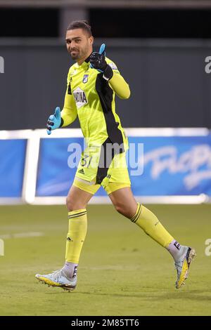 11 janvier 2023: Le gardien de but DU FC Millonarios ALVARO MONTERO (31) donne un pouce à la foule lors du match de soccer amical de Hertha BSC vs Millonarios FC au stade Osceola Heritage Park à Kissimmee, FL sur 11 janvier 2023. (Credit image: © Cory Knowlton/ZUMA Press Wire) USAGE ÉDITORIAL SEULEMENT! Non destiné À un usage commercial ! Banque D'Images