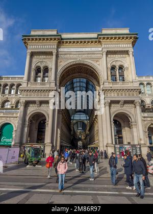 Une vue étonnante de la 'Galleria Vittorio Emanuele II', Milan, Italie Banque D'Images