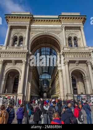 Une vue étonnante de la 'Galleria Vittorio Emanuele II', Milan, Italie Banque D'Images