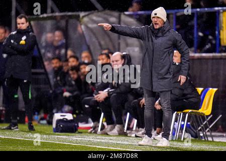 VEGHEL, PAYS-BAS - JANVIER 12: Entraîneur en chef Niels van Caseren de Blauw Geel 38 pendant le match de la coupe KNVB TOTO néerlandaise 2 entre Blauw Geel '38 et le FC Utrecht au parc sportif Prins Willem Alexander sur 12 janvier 2023 à Veghel, pays-Bas (photo de Joris Verwijst/Orange Pictures) Banque D'Images