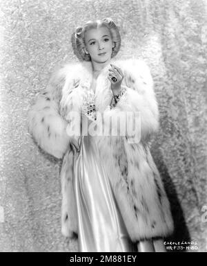 CAROLE LANDIS Portrait publicité pour LE ROAD SHOW 1941 réalisateur / producteur HAL ROACH Hal Roach Studios / United Artists Banque D'Images