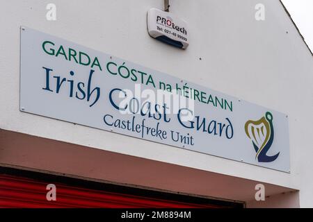 Station de la Garde côtière irlandaise à Castlefreke, West Cork, Irlande. Banque D'Images