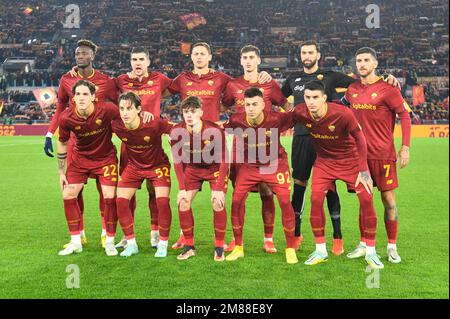 Rome, Italie. 12th janvier 2023. EN TANT qu'équipe Roma pendant le match de 16 de Coppa Italia Frecciarossa entre AS Roma contre Genoa CFC au stade Olimpic à Rome le 12 janvier 2023. Crédit : Agence photo indépendante/Alamy Live News Banque D'Images