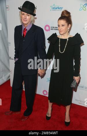 Michael Lockwood et Lisa Marie Presley assistent à l'événement annuel 12th de la Fondation Elton John AIDS, un avantage durable pour la vision, à Cipriani Wall Street sur Octo Banque D'Images