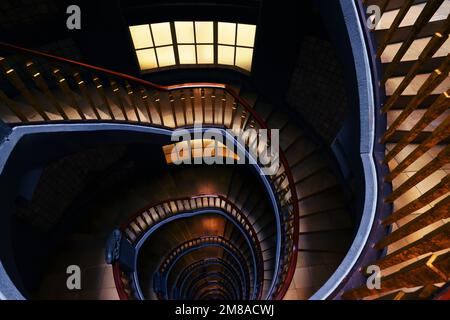 Wendeltreppe, Spiralförmig, Architektur, Treppenhaus, Stufe, Treppe, Designer Kunstwerke à Hambourg dans den Kontorhäusern Banque D'Images