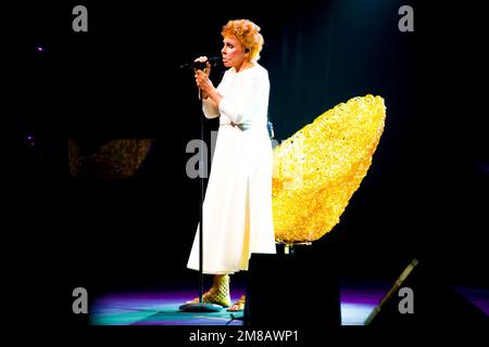 12 janvier 2023, Bologne, Émilie-Romagne, Italie : Ornella Vanoni vit à Bologne. (Credit image: © Carlo Vergani/Pacific Press via ZUMA Press Wire) USAGE ÉDITORIAL SEULEMENT! Non destiné À un usage commercial ! Banque D'Images