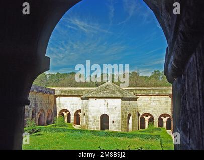 Abbaye cistercienne du Thoronet de style roman dans le Var en Provence datant du 12th siècle Banque D'Images