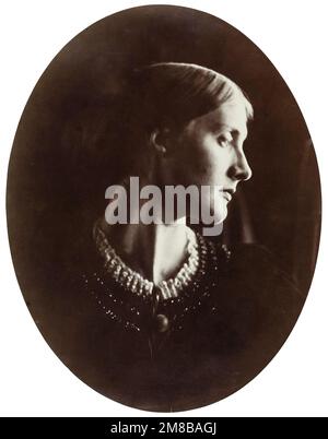 Mme Herbert Duckworth (Julia Duckworth, 1846-1895), photographie de portrait imprimée par Julia Margaret Cameron, 1867 Banque D'Images