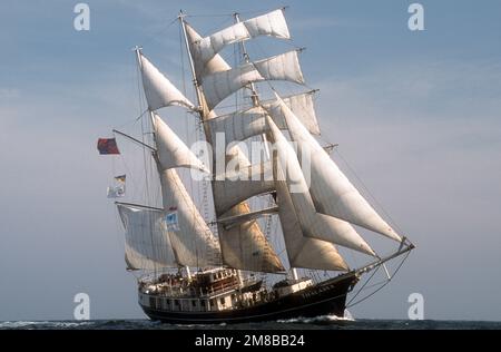 Dutch Barquentine Thalassa, début de la course de Torbay, 2005 Banque D'Images