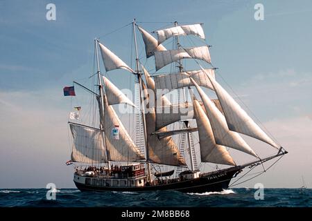 Dutch Barquentine Thalassa, début de la course de Torbay, 2005 Banque D'Images