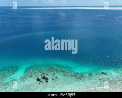 Zanzibar (Muyuni Beach sur la plus grande île de l'archipel de Zanzibar, Unguja, vue aérienne) Banque D'Images