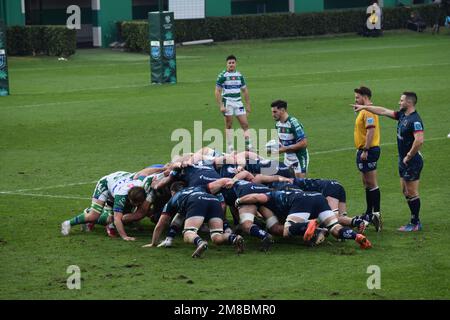 Scrum pendant Benetton / Ulster dans l'URC à Trévise, en janvier 2023 Banque D'Images