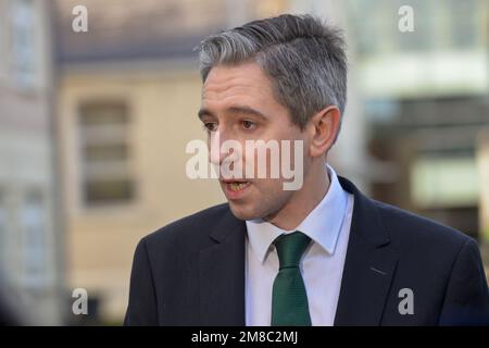 Templemore, Tipperary, Irlande, 13th janvier 2023. Le ministre Simon Harris assiste à la cérémonie de décès de 24 Gardaí qui ont été attestées comme membres assermentés d'un Garda Síochána au Collège Templemore Garda. Credit: Athlone Photography/Alamy Live News Banque D'Images