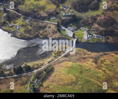 Le pont au-dessus de l'Atlantique, Clachan Seil, île de Seil, Argyll, Écosse. Prise de vue à partir d'un avion Banque D'Images