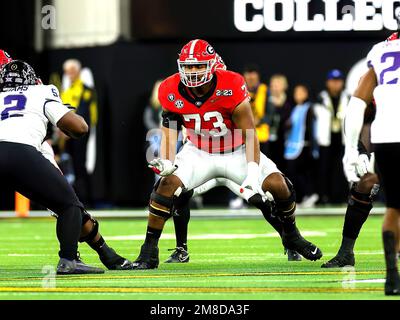 Inglewood, Californie. 9th janvier 2023. Xavier Truss (73), joueur de golf offensif de Georgia Bulldogs pendant le championnat national de football du College Playoff entre les grenouilles à cornes de la TCU et les Bulldogs de Géorgie sur 9 janvier 2023 au stade SOFI d'Inglewood, en Californie. (Crédit obligatoire : Freddie Beckwith/MarinMedia.org/Cal Sport Media) (photographe complet absolu, et crédits requis).télévision, ou magazines à but lucratif Contactez MarinMedia directement. Crédit : csm/Alay Live News Banque D'Images