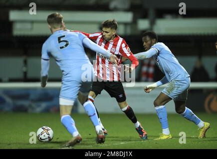 Roméo Beckham de Brentford B pendant le match de la coupe de la Premier League au stade de la communauté de Laithwaite, Woking. Date de la photo: Vendredi 13 janvier 2023. Banque D'Images