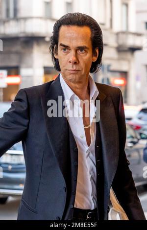 Milan, Italie. 13th janvier 2023. Nick Cave est vu pendant la semaine de la mode de Milan vêtements pour hommes automne/hiver 2023/2024 à Milan. Crédit : SOPA Images Limited/Alamy Live News Banque D'Images