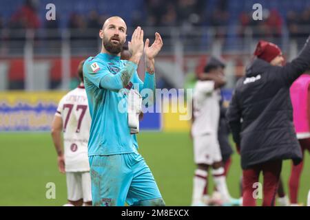 Milan, Italie. 12th janvier 2023. Italie, Milan, jan 11 2023: Vanja Milinkovic-Savic (gardien de but de Turin) célébration de la victoire à la fin du jeu de football AC MILAN vs TORINO, last16 Coppa Italia 2022-2023 San Siro Stadium (Credit image: © Fabrizio Andrea Bertani/Pacific Press via ZUMA Press Wire) USAGE ÉDITORIAL SEULEMENT! Non destiné À un usage commercial ! Banque D'Images