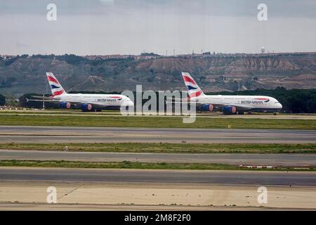 Deux Airbus A 380s retirés, British Airways, aéroport Madrid-Barajas, Madrid, Espagne Banque D'Images