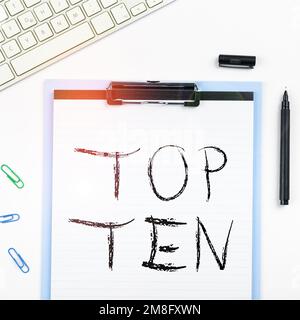 Affiche manuscrite Top Ten. L'approche commerciale les dix chansons ou enregistrements les plus populaires dans les cartes de musique populaires Banque D'Images