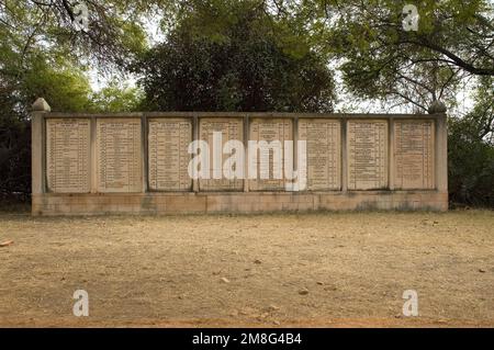 Monuments commémoratifs de la nombre d'oiseaux abattus dans la région de Bharatpur, Inde. Heureusement, ce sont des événements de l'ici. Banque D'Images