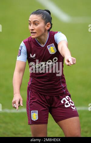 Le Maz Pacheco d'Aston Villa est en action lors du match de la Super League féminine de Barclays au stade Poundland Bescot, à Walsall. Date de la photo: Samedi 14 janvier 2023. Banque D'Images