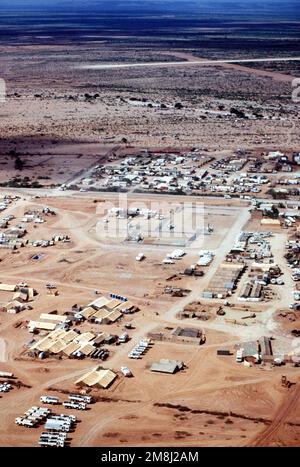 Vue aérienne du contingent d'ingénieurs allemand à Belet UEN (Somalie) à l'appui de l'opération des Nations Unies en Somalie (ONUSOM) II Objet opération/série: SOMALIE IONUSOM) II base: Belet UEN pays: Somalie (SOM) Banque D'Images