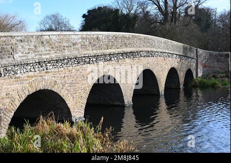 Pont Five Arches, Foots Cray Meadows, Sidcup, Kent. ROYAUME-UNI Banque D'Images