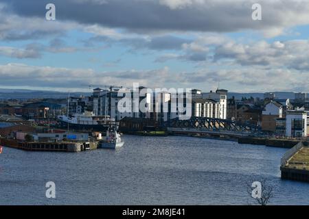 Edinburgh, Écosse, Royaume-Uni, 13 janvier 2023. Vue générale sur le port de Leith et les environs. credit sst/alamy nouvelles en direct Banque D'Images