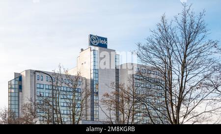 Ljubljana, Slovénie - 12 janvier 2023 : Lek, société pharmaceutique appartenant à Novartis et Sandoz Banque D'Images