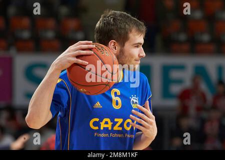 Deutsche Basketball Bundesliga 2022/2023 | FC Bayern München vs ALBA Berlin. DELOW Malte (ALBA Berlin BER06) Banque D'Images