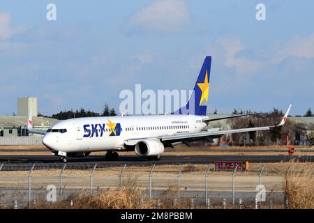 Préfecture d'Ibaraki, Japon - 10 janvier 2023 : Boeing B737-800 (JA73NX) de Skymark Airlines. Banque D'Images