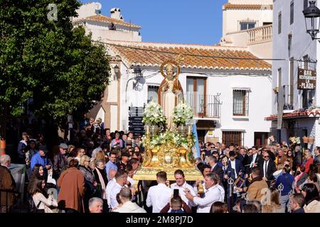 Festival de Saint Hilary de Poitiers au sommet de la montagne pueblo de Comares, Axarquia, Malaga, Andalousie, Espagne Banque D'Images