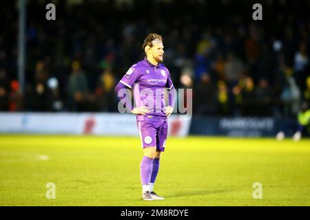 Stade Envirovent, Harrogate, Angleterre - 14th janvier 2023 Jake Reeves (4) de Stevenage - pendant le jeu Harrogate Town v Stevenage, EFL League 2, 2022/23, au stade Envirovent, Harrogate, Angleterre - 14th janvier 2023 crédit: Arthur Haigh/WhiteRosePhotos/Alay Live News Banque D'Images