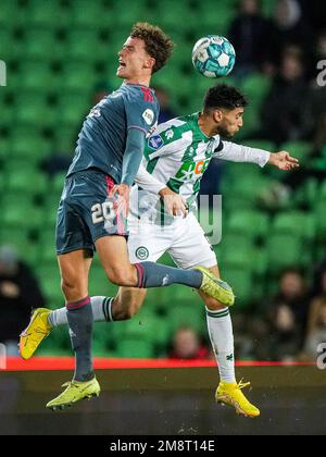 Groningen - Mats Wieffer de Feyenoord, Ricardo Pepi de FC Groningen lors du match entre FC Groningen et Feyenoord à de Euroborg, le 15 janvier 2023 à Groningen, pays-Bas. (Box to Box Pictures/Tom Bode) Banque D'Images