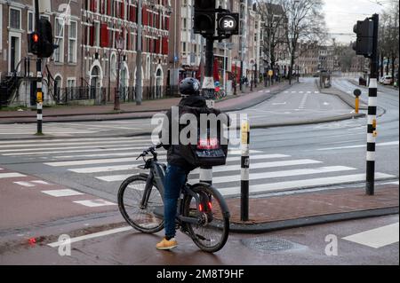 Vélo de livraison de gorilles à Amsterdam, pays-Bas 2-1-2023 Banque D'Images