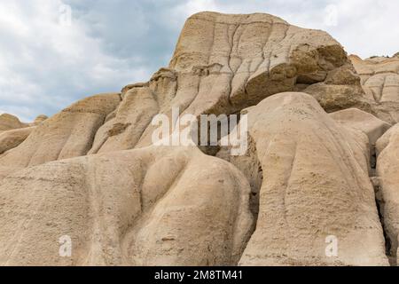 Une grande partie des Badlands de l'Alberta ressemble ici à un mastodon de roche gelé à temps. Banque D'Images