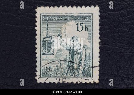Valverde (CT), Italie - 15 janvier 2023: Un ancien timbre-poste de Tchécoslovaquie Banque D'Images