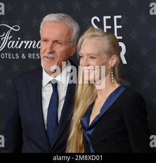 Los Angeles, États-Unis. 15th janvier 2023. (G-D) James Cameron et Suzy Amis assistent aux prix du choix des critiques annuels 28th au Fairmont Century Plaza, dimanche, à 15 janvier 2023. Photo de Jim Ruymen/UPI crédit: UPI/Alay Live News Banque D'Images