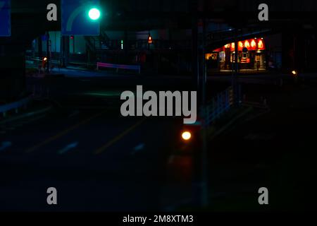 Un petit embouteillage de nuit à Tokyo Banque D'Images