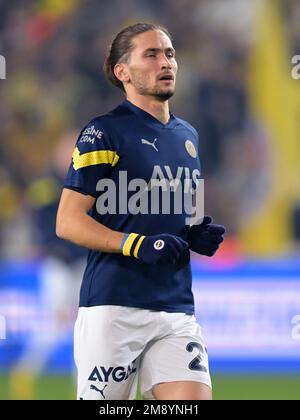 ISTANBUL - Miguel Crespo da Silva de Fenerbahce SK pendant le match turc Super LIG entre Fenerbahce AS et Galatasaray COMME au stade Ulker sur 8 janvier 2023 à Istanbul, Turquie. AP | hauteur néerlandaise | GERRIT DE COLOGNE Banque D'Images