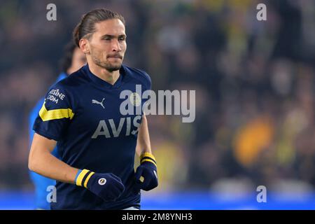 ISTANBUL - Miguel Crespo da Silva de Fenerbahce SK pendant le match turc Super LIG entre Fenerbahce AS et Galatasaray COMME au stade Ulker sur 8 janvier 2023 à Istanbul, Turquie. AP | hauteur néerlandaise | GERRIT DE COLOGNE Banque D'Images