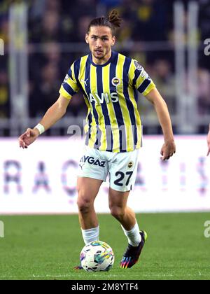 ISTANBUL - Miguel Crespo da Silva de Fenerbahce SK pendant le match turc Super LIG entre Fenerbahce AS et Galatasaray COMME au stade Ulker sur 8 janvier 2023 à Istanbul, Turquie. AP | hauteur néerlandaise | GERRIT DE COLOGNE Banque D'Images