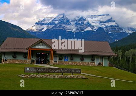 Centre d'accueil du Mont Robson au parc provincial du Mont Robson, Colombie-Britannique, Canada Banque D'Images