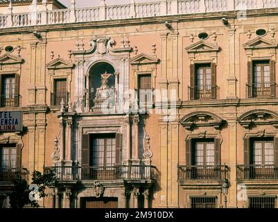 FACHADA DEL PALACIO EPISCOPAL DE MALAGA CON PORTADA BARROCA - XVIII - FOTO AÑOS 70. Auteur: ANTONIO RAMOS (1703-1782). Lieu: PALACIO EPISCOPAL. Malaga. ESPAGNE. Banque D'Images